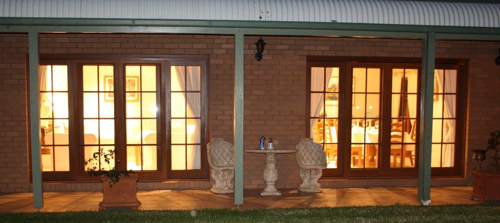 Strathearn Park Lodge Scone Εξωτερικό φωτογραφία